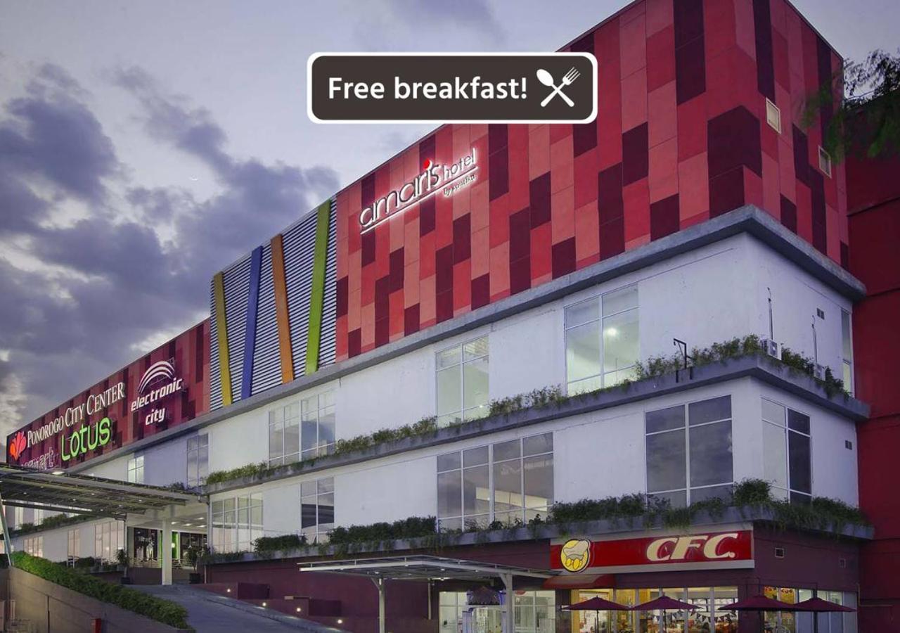 Amaris Hotel Ponorogo Kültér fotó
