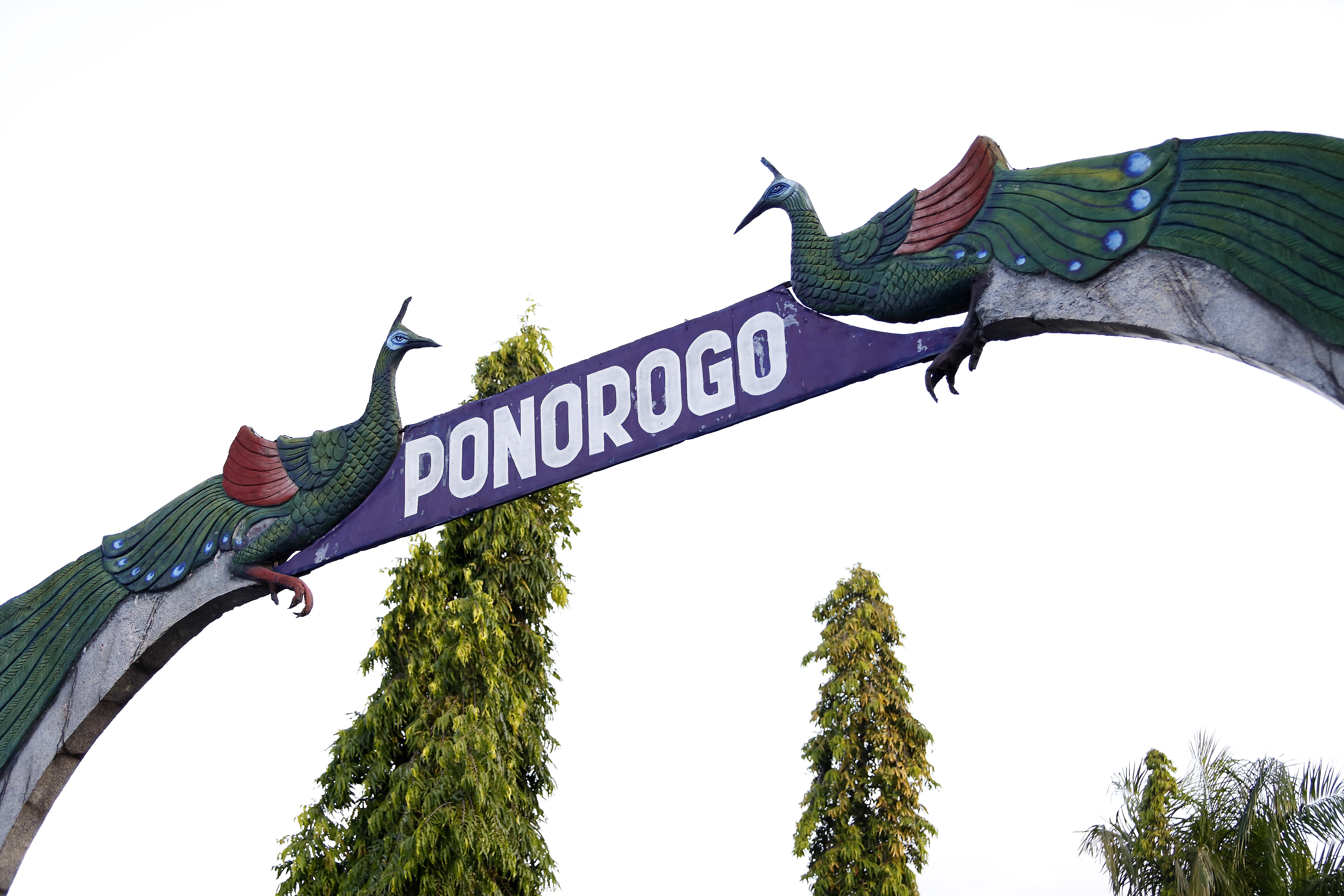Amaris Hotel Ponorogo Kültér fotó